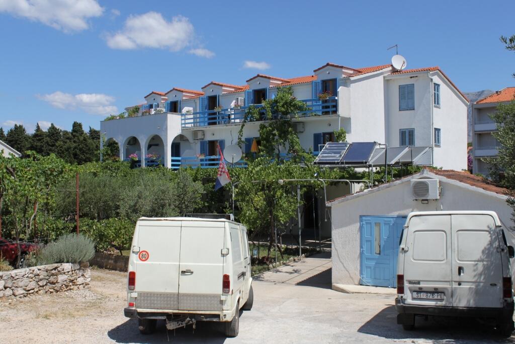 Property - Apartments by the sea Sućuraj, Hvar