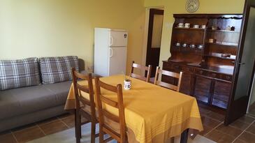 Apartamente lângă mare Valun, Cres - 386