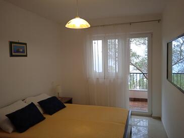 Apartments by the sea Valun, Cres - 386
