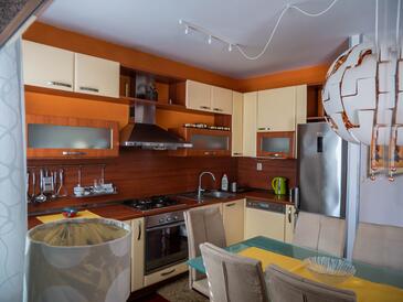 Ferienwohnungen mit Parkplatz Jelsa, Hvar - 4019