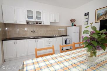 Seaside secluded apartments Cove Skozanje, Hvar - 4024