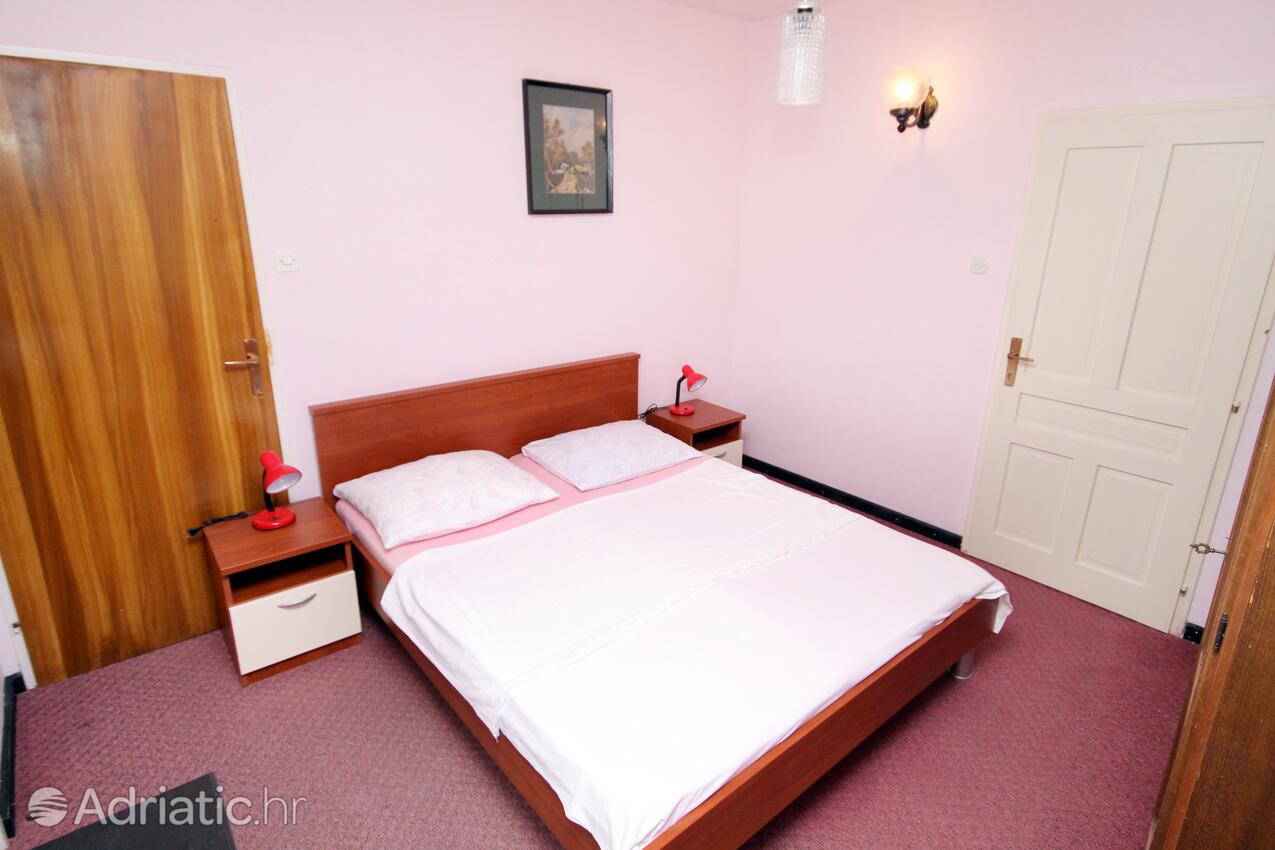 A-4029-e - Privátní ubytování - Apartmány a pokoje u moře Sućuraj, Hvar
