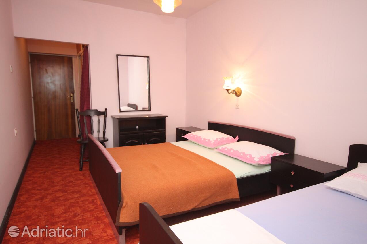 A-4029-f - Privátní ubytování - Apartmány a pokoje u moře Sućuraj, Hvar