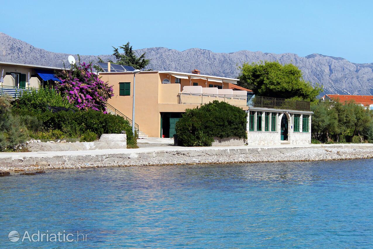 Objekt - Apartmány a pokoje u moře Sućuraj, Hvar