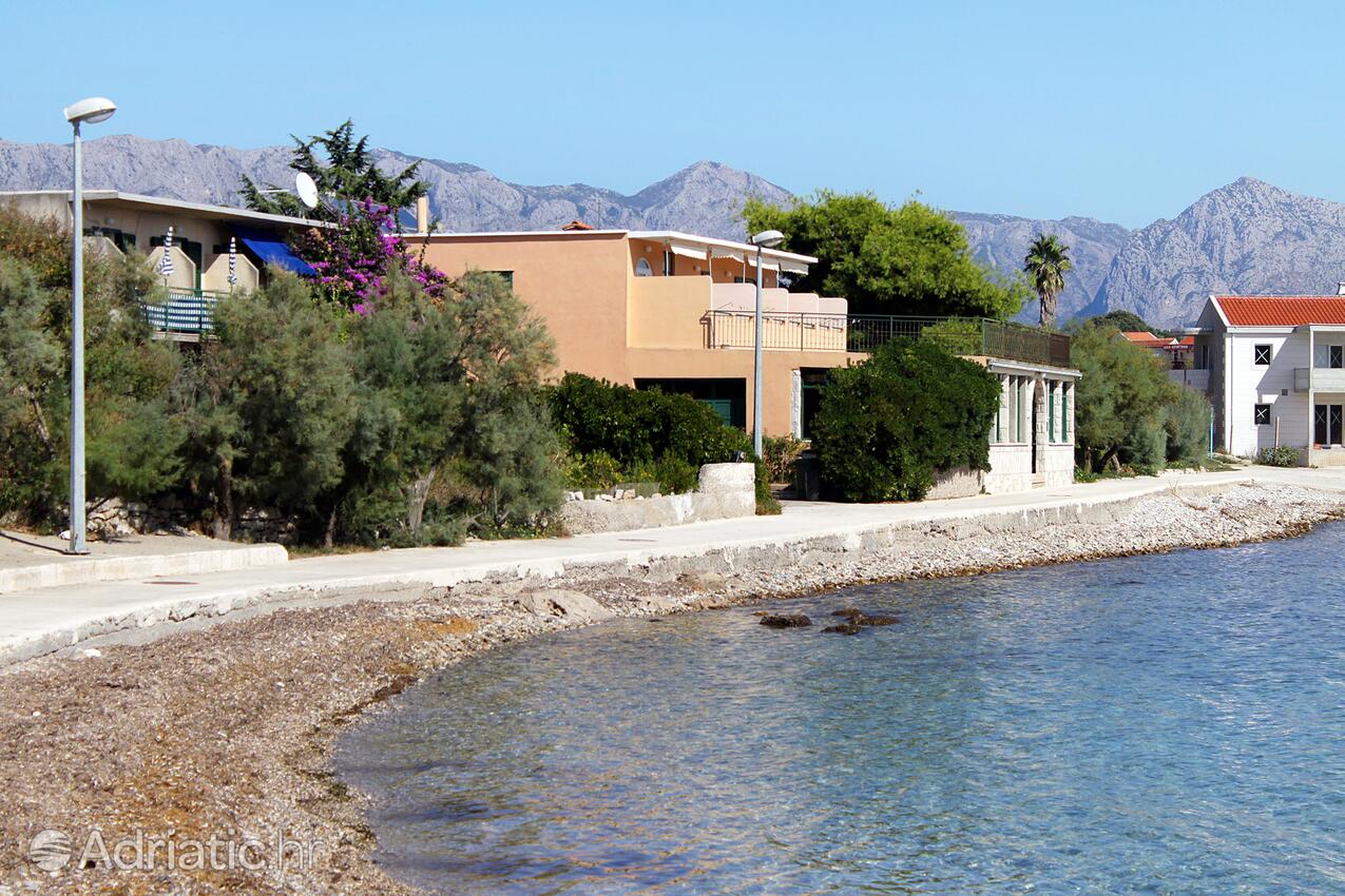 Objekt - Apartmány a pokoje u moře Sućuraj, Hvar