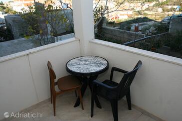 Apartments with parking space Hvar - 4037