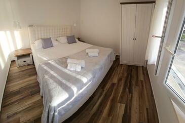 Dům u moře pro rodiny s dětmi Zátoka Skozanje, Hvar - 4039