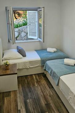 Dům u moře pro rodiny s dětmi Zátoka Skozanje, Hvar - 4039