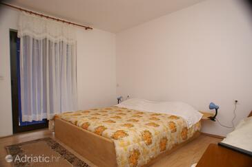 Apartmanok parkolóhellyel Jelsa, Hvar - 4040