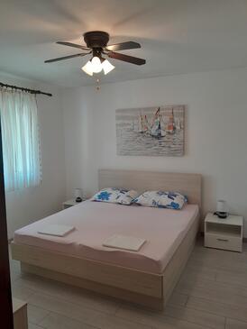 Appartamenti accanto al mare Mudri Dolac, Lesina - Hvar - 4042