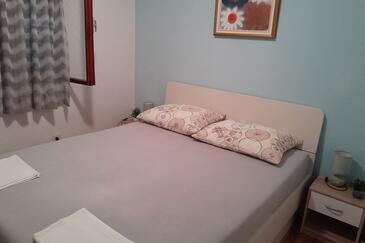 Apartments by the sea Mudri Dolac, Hvar - 4042