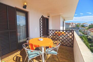 Apartments with swimming pool Hvar - 4047