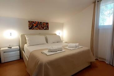 Ferienwohnungen am Meer mit Pool Mudri Dolac, Hvar - 4050