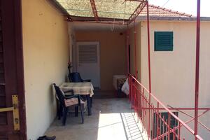 Two bedroom apartment Vrisnik Two bedroom apartment Vrisnik, Hvar (A-4051-a)