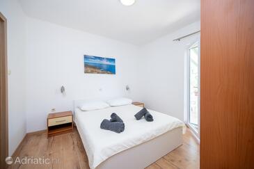 Apartmani i sobe uz mere Jakisnica, Pag - 4053