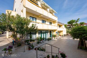 Appartements et chambres près de la mer Jakisnica, Pag - 4053 Adriatic.hr