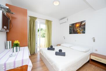 Ferienwohnungen und Zimmer am Meer Jakisnica, Pag - 4053