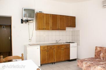 Apartmani uz more Stara Novalja, Pag - 4055