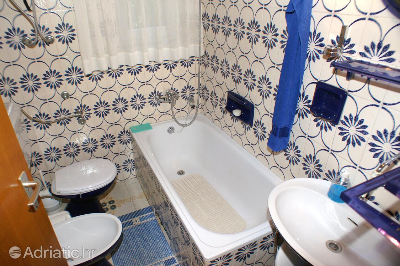 A-4058-a - Alloggi privati - Appartamenti con parcheggio Mandre, Pago - Pag