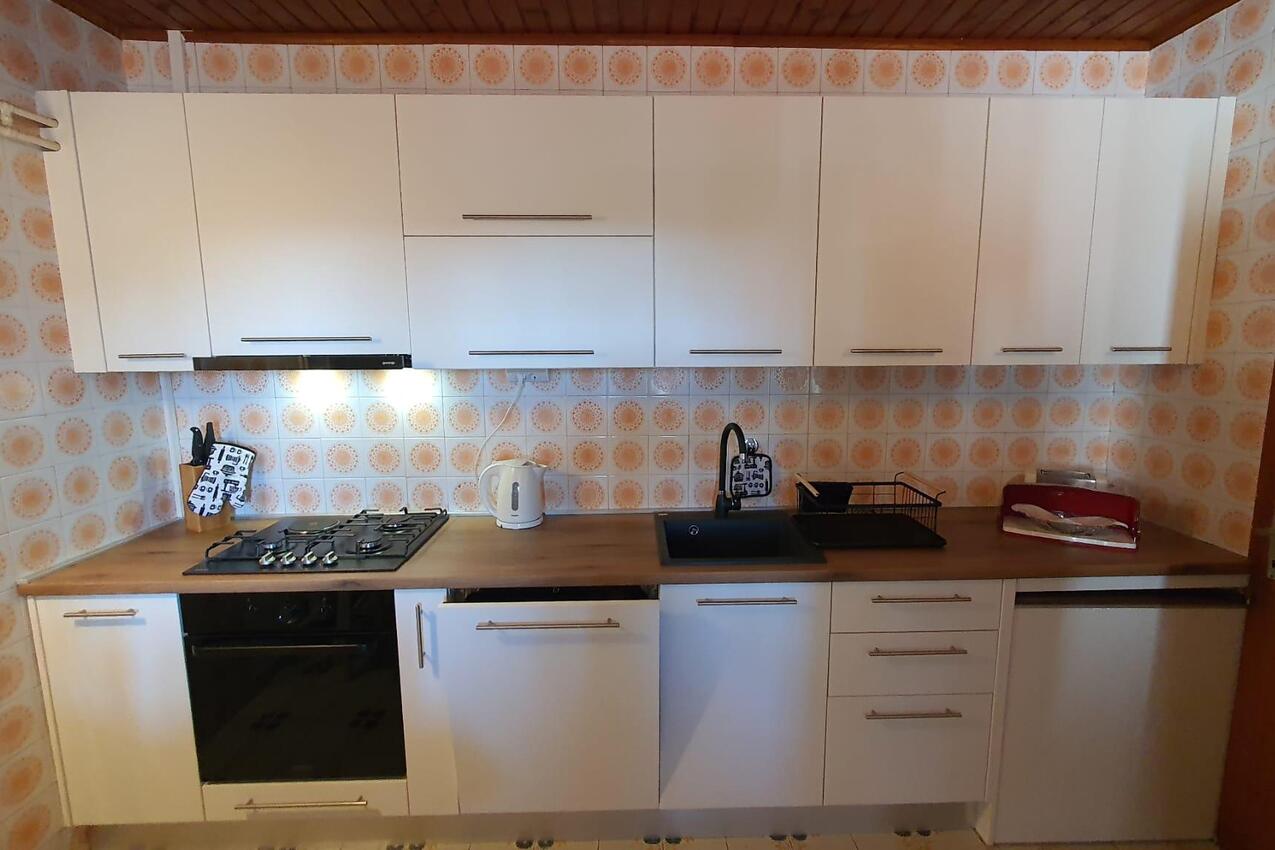 A-4058-a - Alloggi privati - Appartamenti con parcheggio Mandre, Pago - Pag