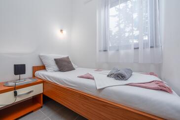 Apartments by the sea Stara Novalja, Pag - 4071