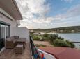 Stara Novalja, Terrasse in folgender Unterkunftsart studio-apartment, mit Meerblick.