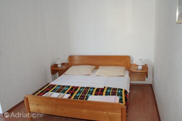 Chambres près de la mer Jakisnica, Pag - 4076