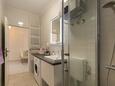 Bathroom Šimuni, Bathroom in the apartment, (pet friendly) and WiFi.
