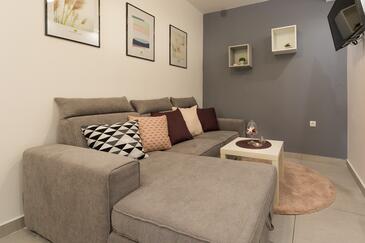 Living room Šimuni, Living room in the apartment, (pet friendly) and WiFi.
