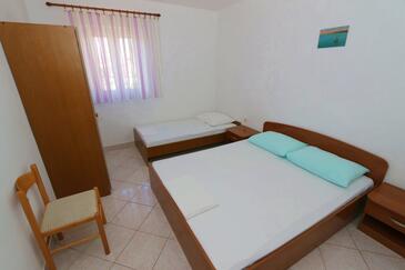 Apartments by the sea Kustići, Pag - 4086