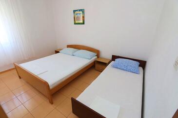 Apartmaji ob morju Kustići, Pag - 4086