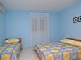 Bedroom Kustići, Bedroom in the apartment, air condition available, (pet friendly) and WiFi.