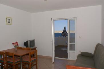 Kustići, Stue i overnattingstype apartment, kjæledyr tillatt jeg WiFi.