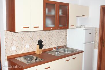 Апартаменты у моря Мандре - Mandre, Паг - Pag - 4092