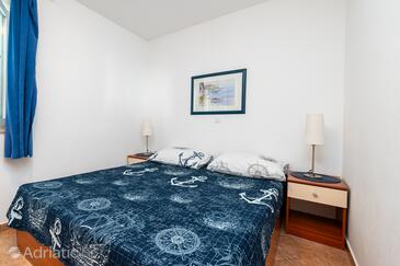 Apartments by the sea Mandre, Pag - 4092