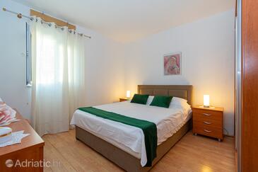 Apartments by the sea Mandre, Pag - 4093