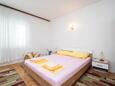 Stara Novalja, Спальня 1 в размещении типа studio-apartment, WiFi.