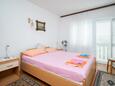 Stara Novalja, Спальня 2 в размещении типа studio-apartment, WiFi.