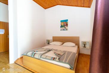 Апартаменти біля моря Мандре - Mandre, Паг - Pag - 4101