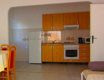 Apartmaji ob morju Kustići, Pag - 4104