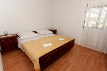 Ferienwohnungen am Meer Mandre, Pag - 4105