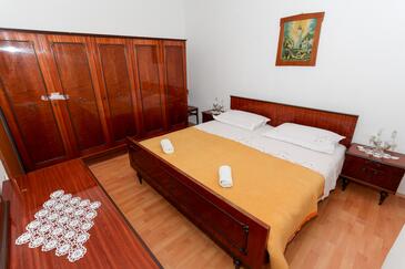 Ferienwohnungen am Meer Mandre, Pag - 4105