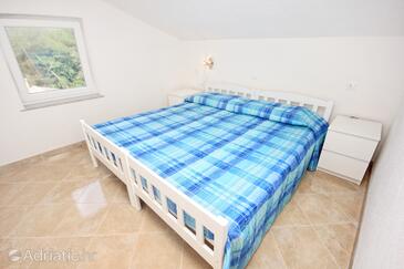 Apartments by the sea Košljun, Pag - 4111