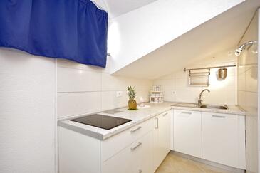 Apartments by the sea Košljun, Pag - 4111