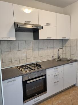 Appartamenti e camere con parcheggio Metajna, Pago - Pag - 4120