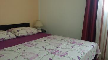 Apartmani uz more Novalja, Pag - 4124