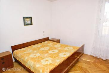 Апартаменти біля моря Кустічі - Kustići, Паг - Pag - 4129