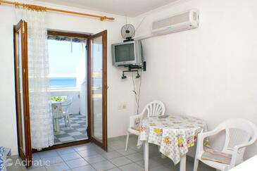 Apartments by the sea Kustići, Pag - 4129