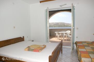 Апартаменты у моря Зубовичи - Zubovići, Паг - Pag - 4130