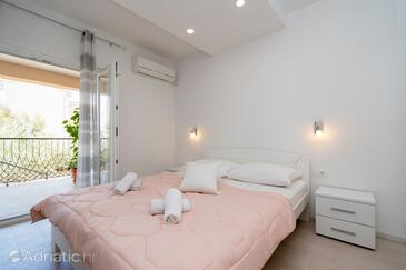 Apartments by the sea Zubovići, Pag - 4141